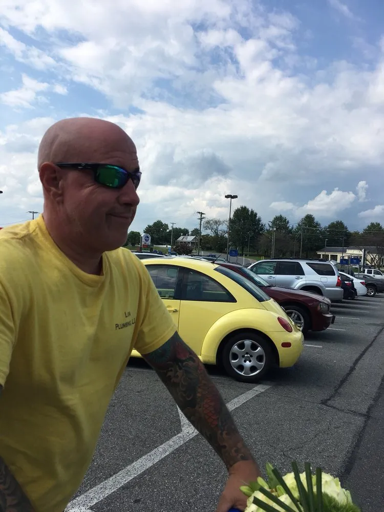 Slide of Lira Plumbing