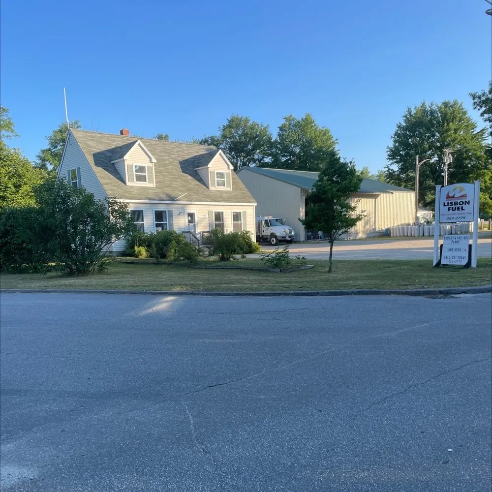 Slide of Lisbon Fuel