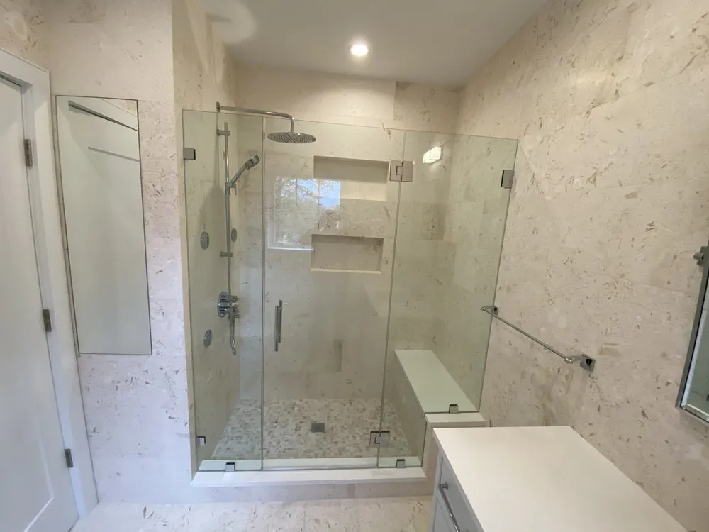 Slide of Lisi Contracting