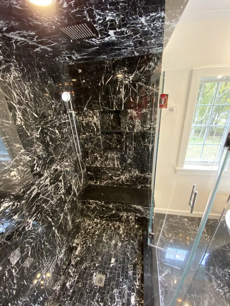 Slide of Lisi Contracting