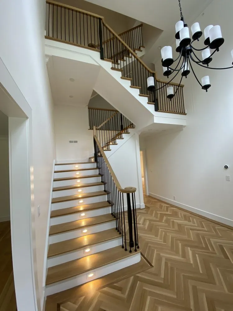 Slide of Lisi Contracting