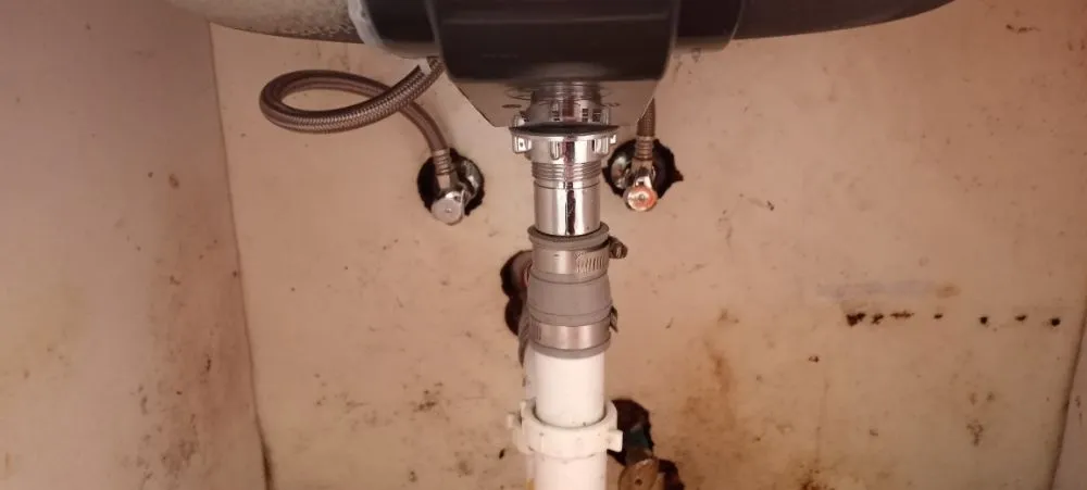 Slide of Litos Plumbers