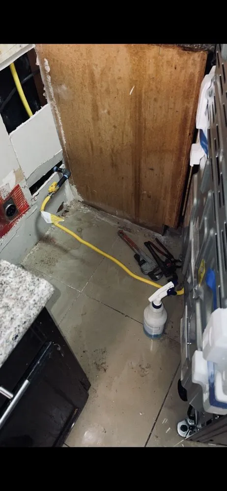 Slide of Livas Contracting Services