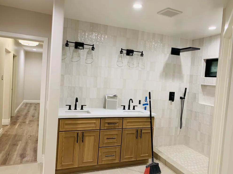 Affordable leak detection service in Los Angeles, CA - Living Color Painting & Construction