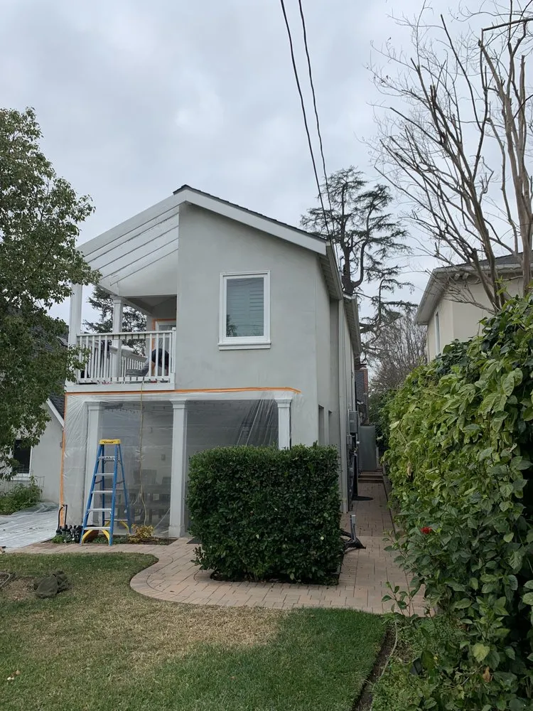 Slide of Living Color Painting & Construction