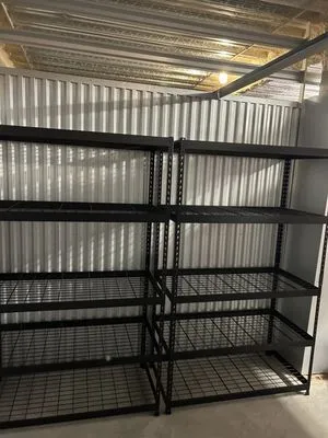 Living Handy Home Improvements Logo