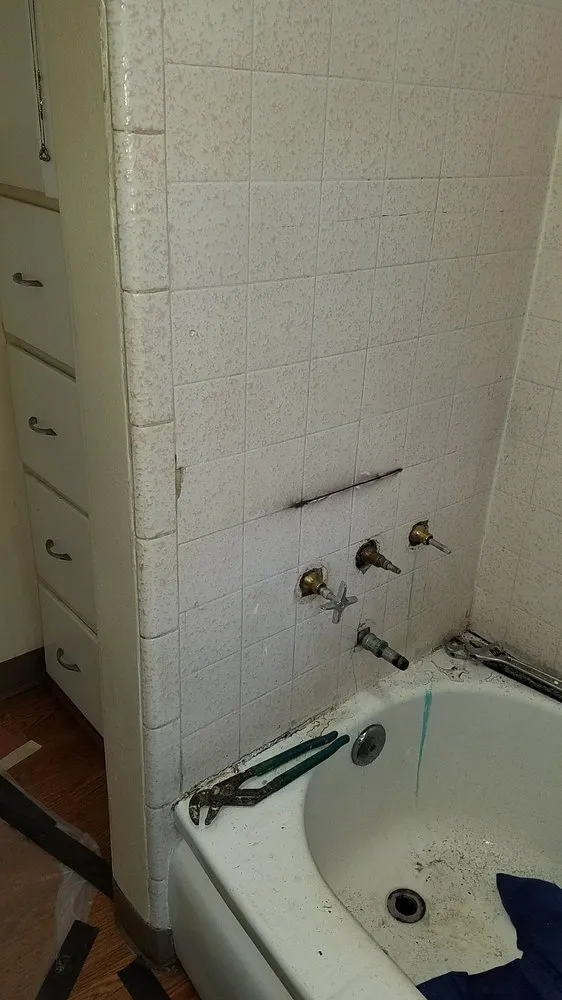 Quality plumbing repair in Los Molinos, CA by Lizama's Property Maintenance