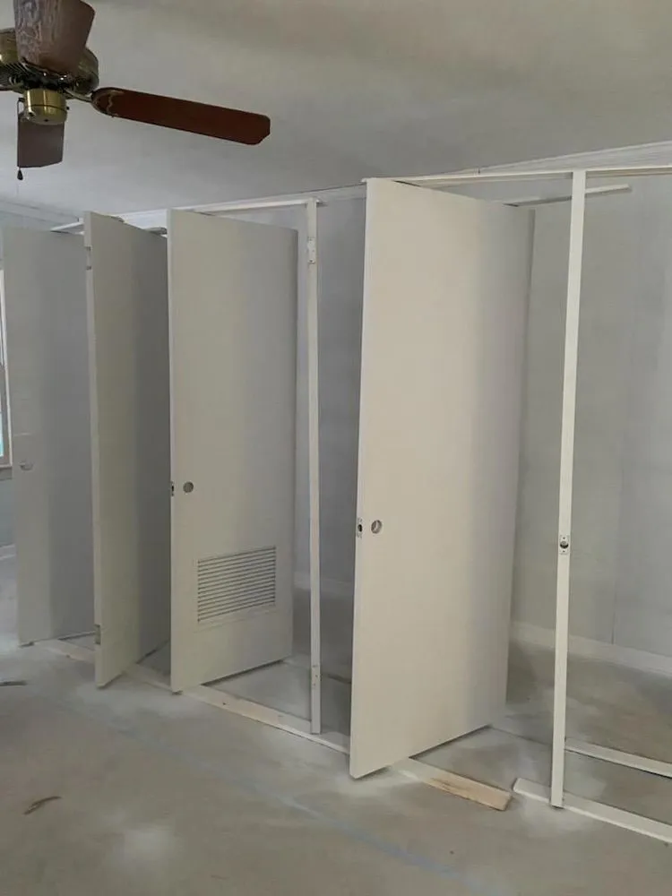 Slide of L&L Construction and Renovation