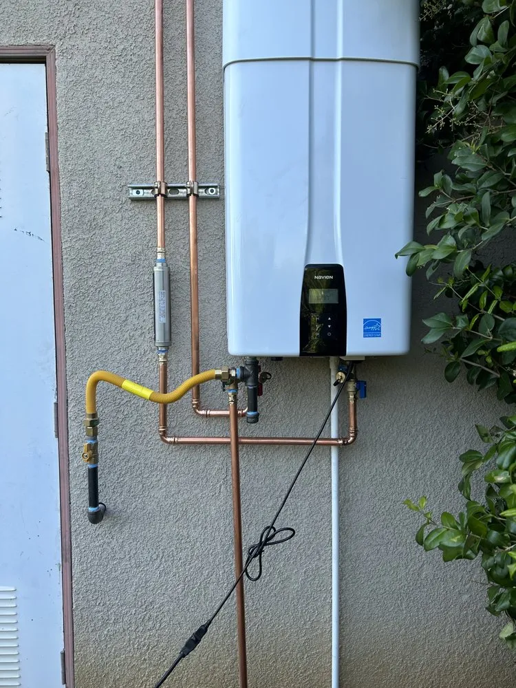 Slide of L&L Plumbing