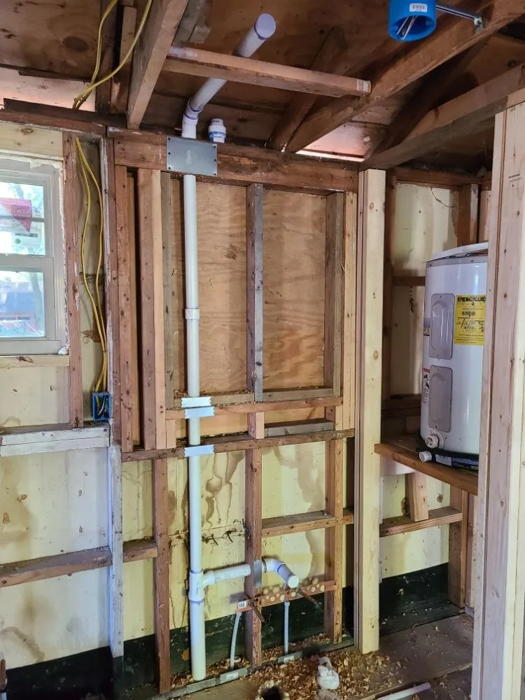 Affordable water heater service experts serving Jefferson, AR - L&L Services