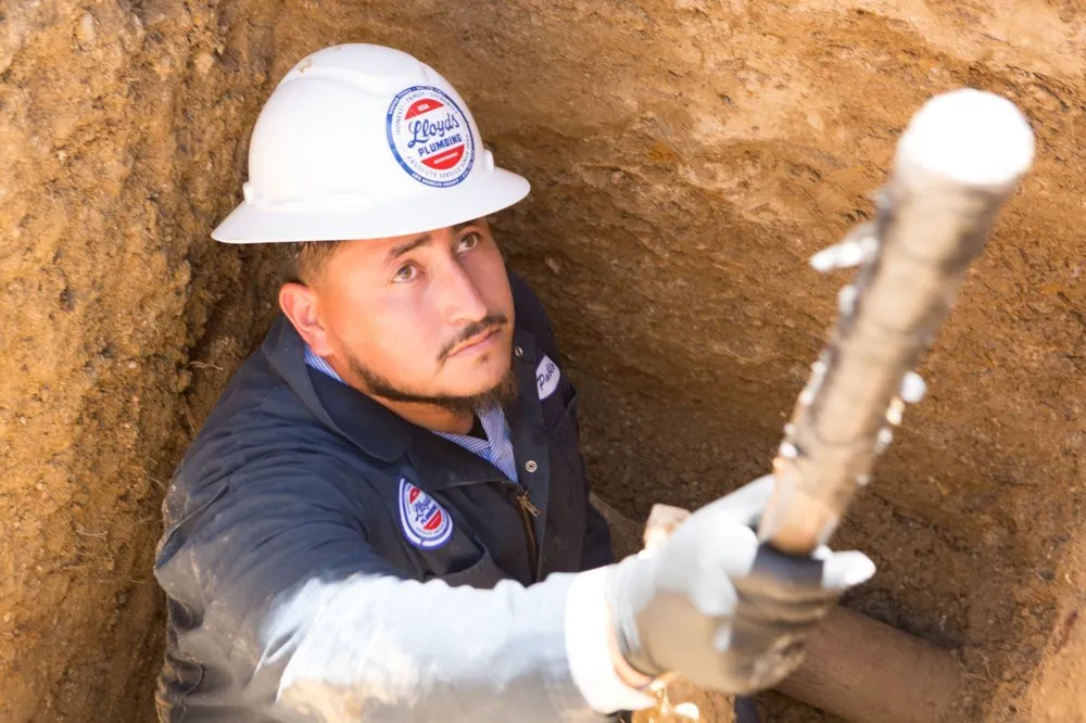 Expert pipe repair service in Newbury Park, CA - Lloyds Plumbing
