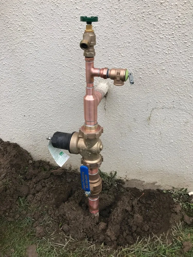 Emergency drain cleaning experts serving Newbury Park, CA - Lloyds Plumbing