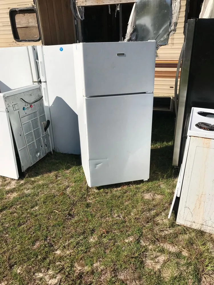 Slide of L&M All Purpose and Removal Services