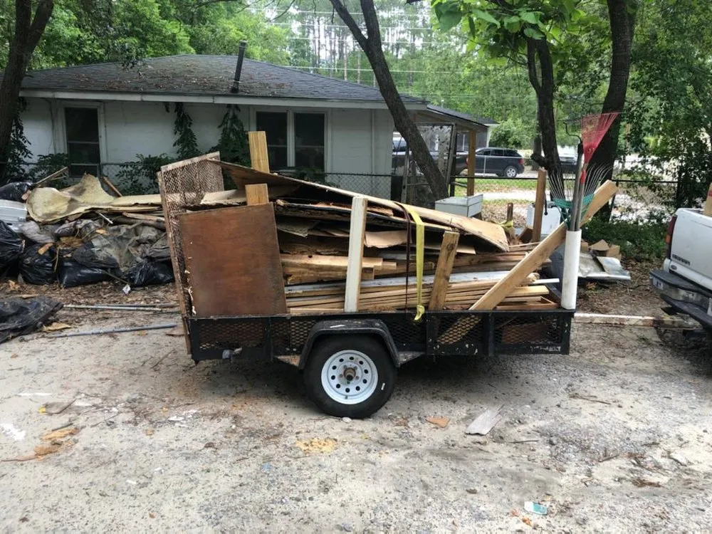 Slide of L&M All Purpose and Removal Services