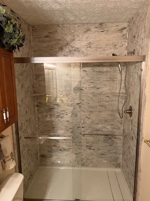 Slide of LM Home Improvement & Renovation