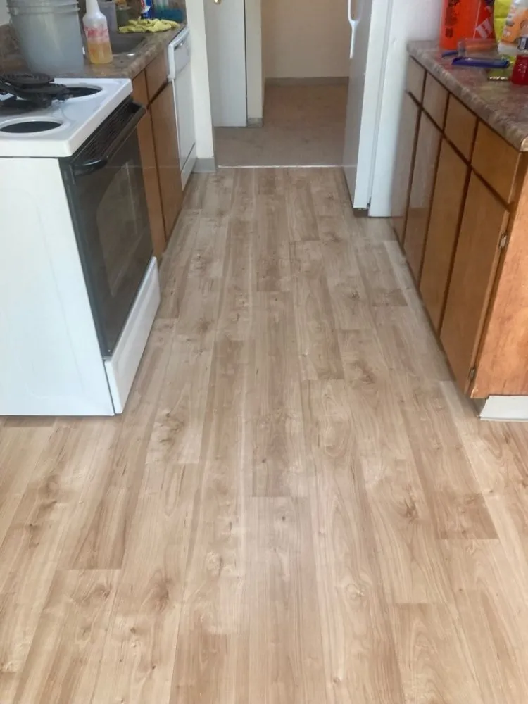 Slide of L&M Home Improvement