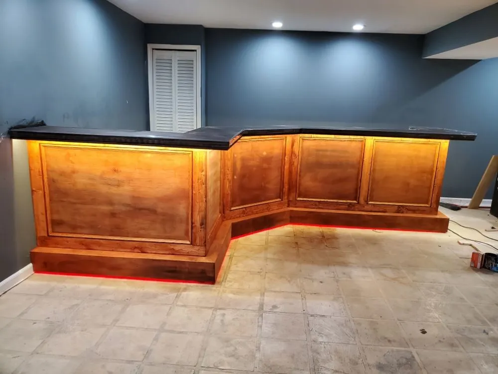 Slide of L&M Home Improvement