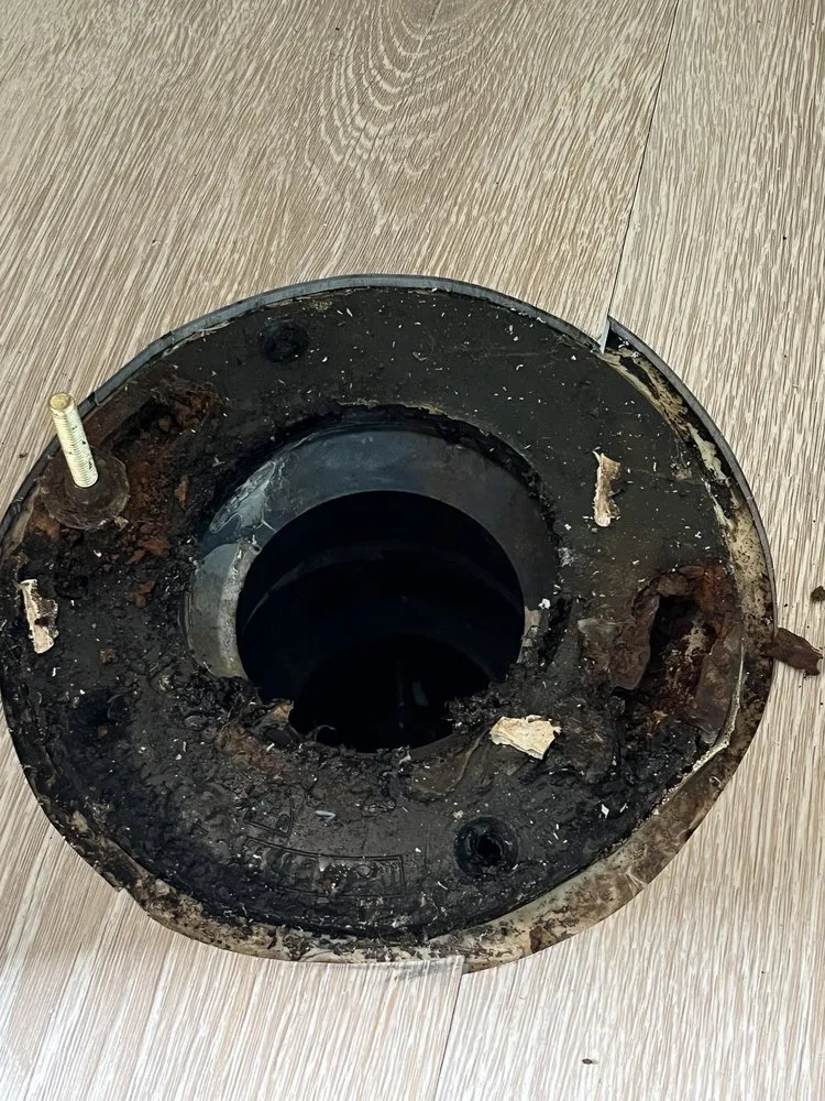 Slide of LM Plumbing And Drain Cleaning