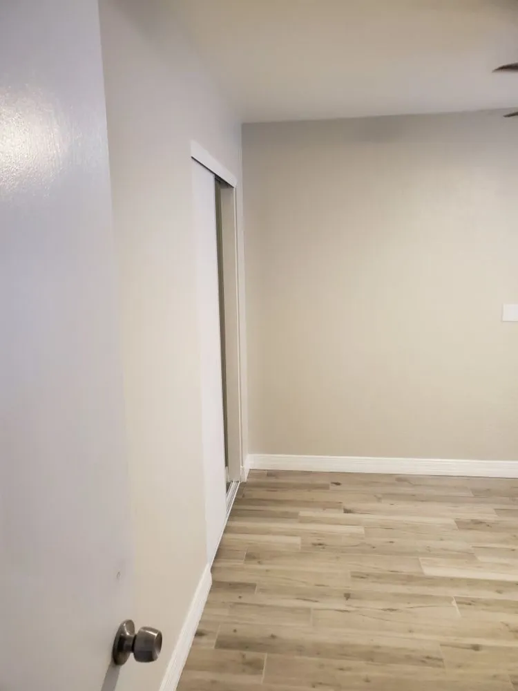 Slide of Ln Home Repair