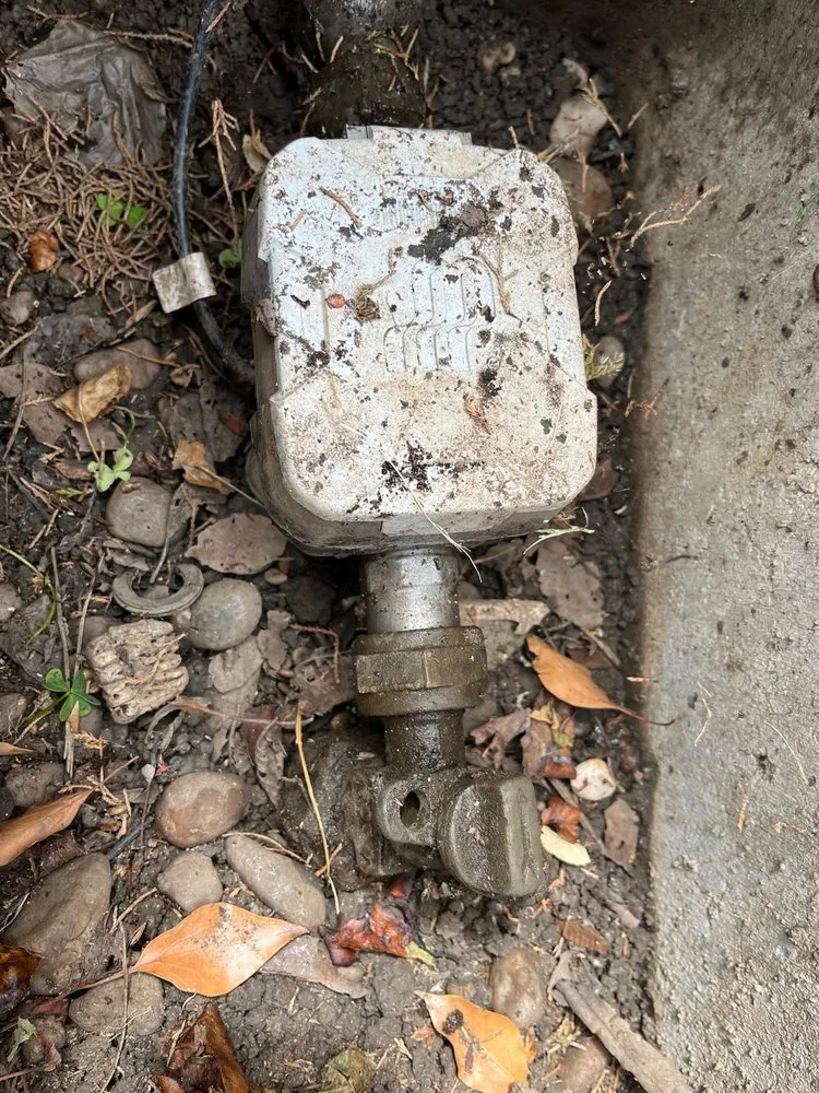 Slide of Local Family Handyman