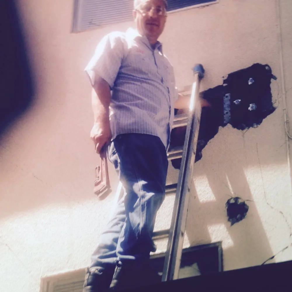 Slide of Local Plumber