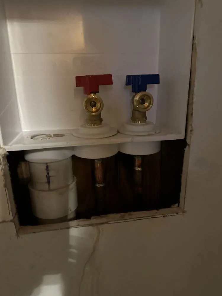 Reliable water heater service for homes in Cordova, TN by Local Plumbing