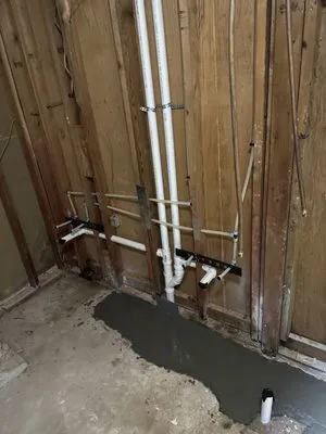 Local Plumbing Logo