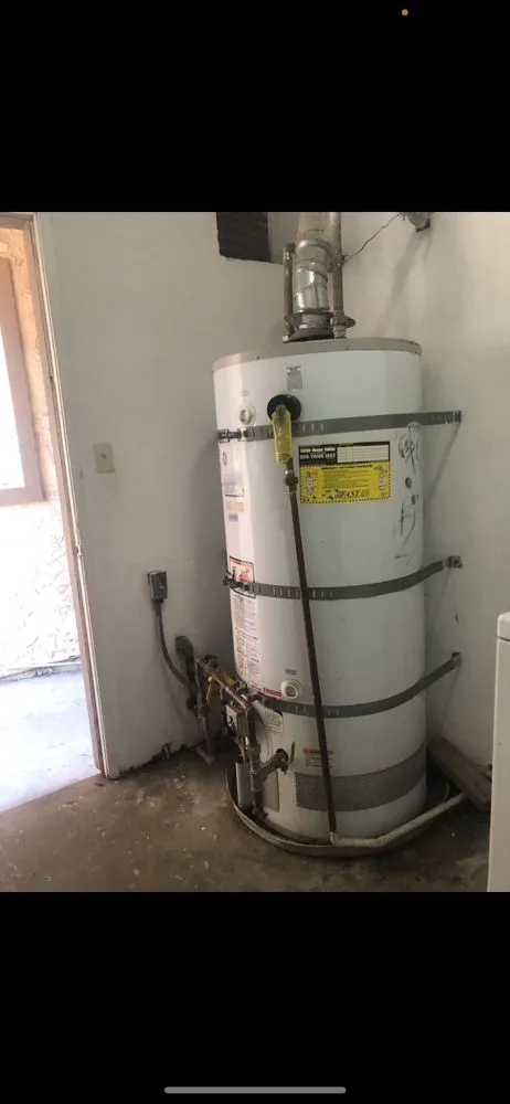 Professional water heater service experts serving Santa Clara, CA - Local Water Heaters and Plumbing