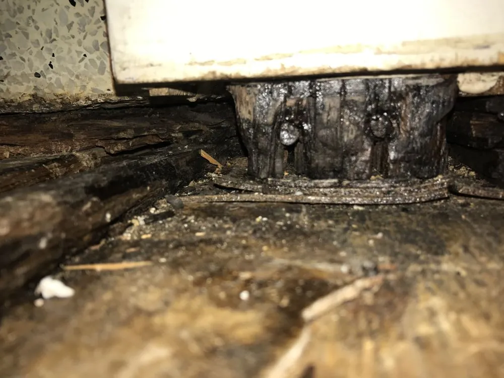 Slide of Logan's 911 Handyman Service