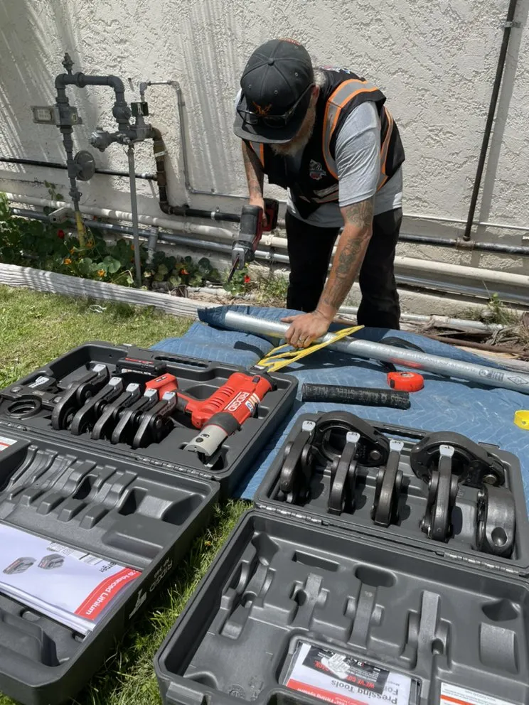 Trusted leak detection experts serving San Clemente, CA - Lomonaco Coast Plumbing & Pipelining