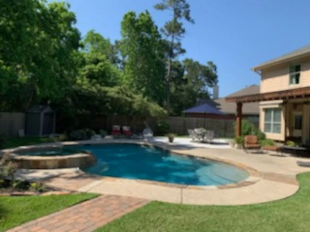 Slide of Lone Star Pools