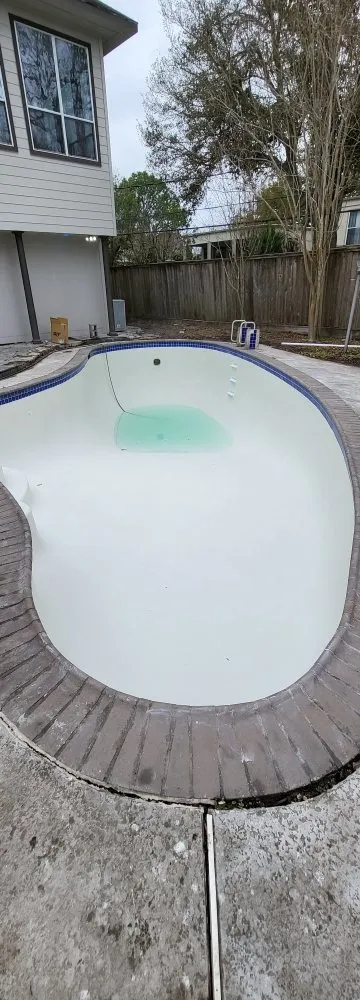 Slide of Lone Star Pools