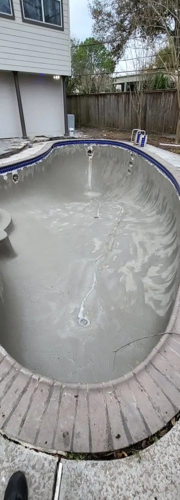 Slide of Lone Star Pools