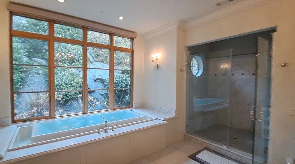 Slide of Longo Plumbing