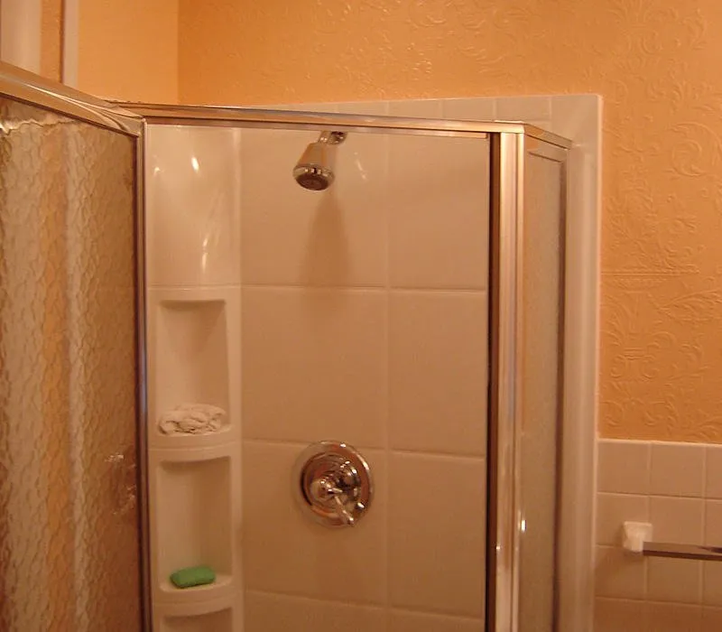 Slide of Long's Plumbing & Remodeling