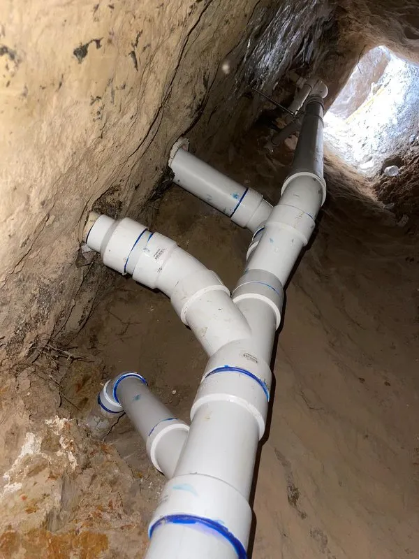 Slide of Long's Plumbing Services