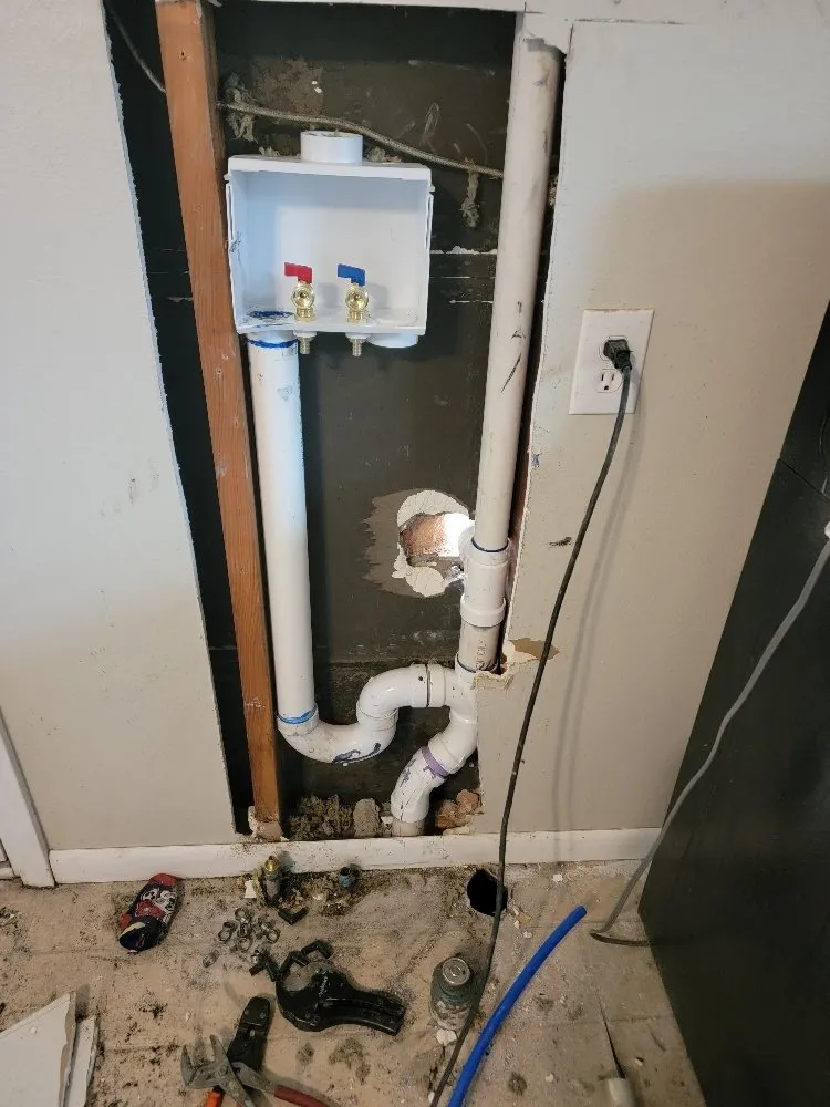 Slide of Lonnie Bravo Plumbing