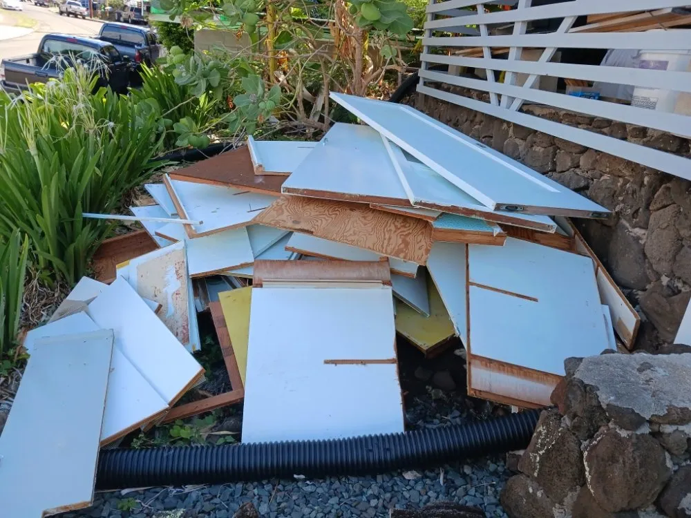 Expert water heater service in Urban Honolulu, HI by Lonopule Junk Removal
