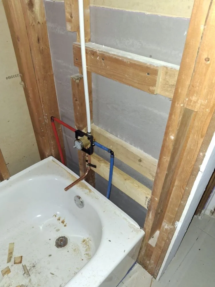 Slide of Look At That Plumbing