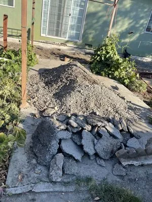 Lopez Maintenance Logo