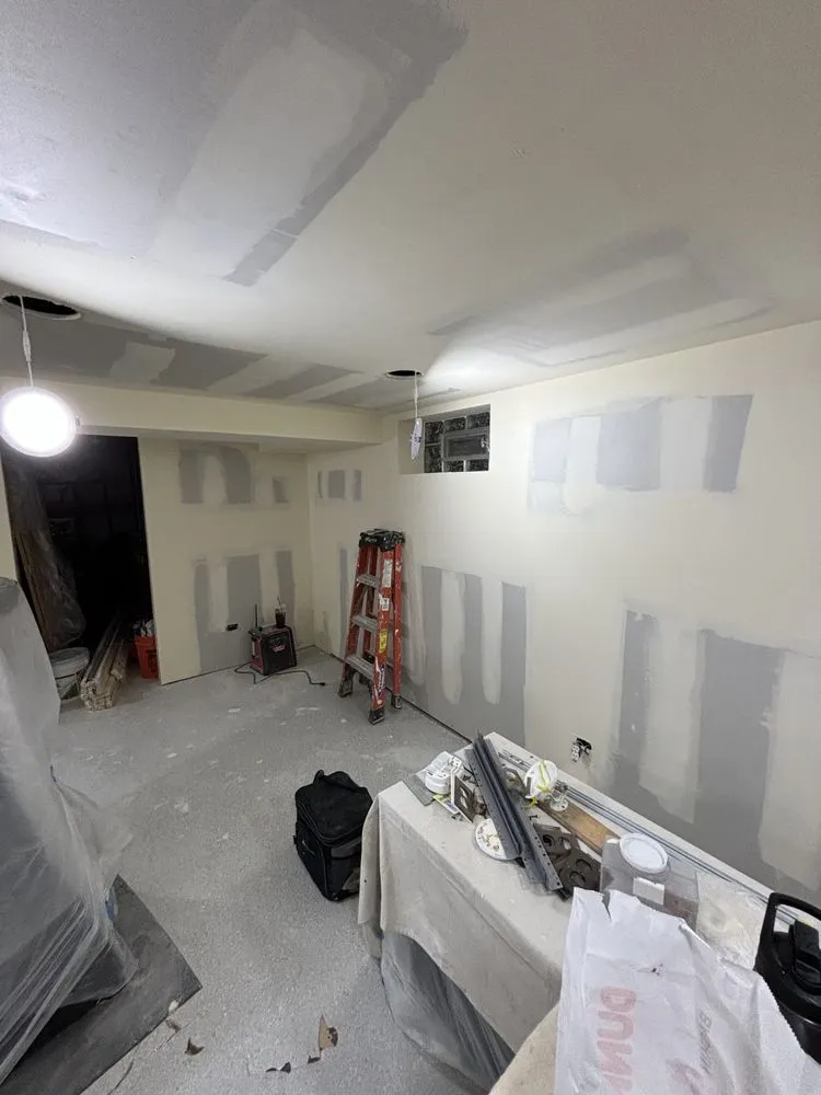 Slide of Lopez Miranda Remodeling