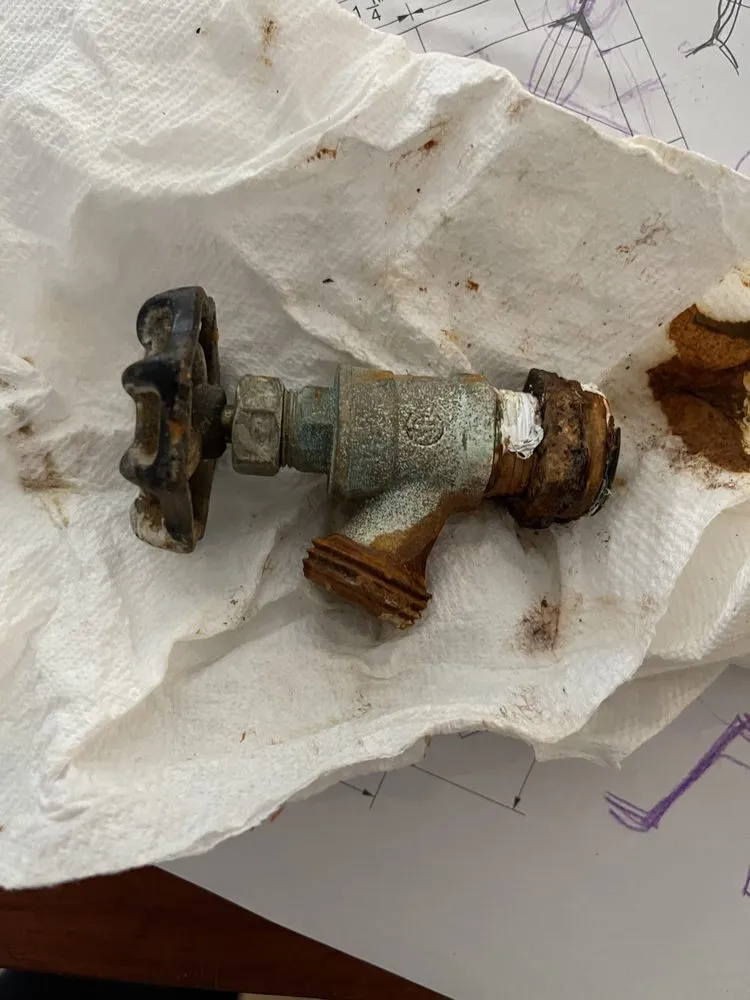 Professional emergency plumbing service in New York, NY - Lopez Plumbing & Heating Mechanical