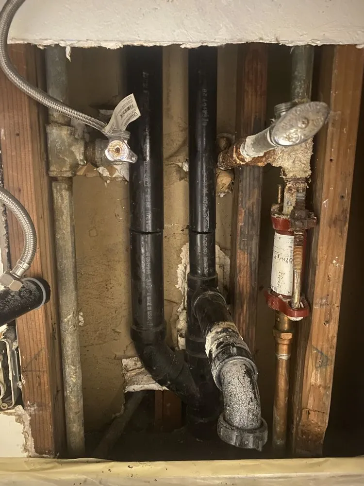 Slide of Lopez Plumbing Service