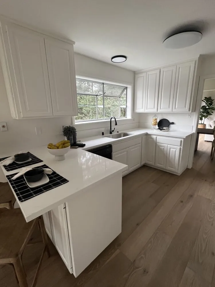 Slide of Lopez Velasquez Handyman