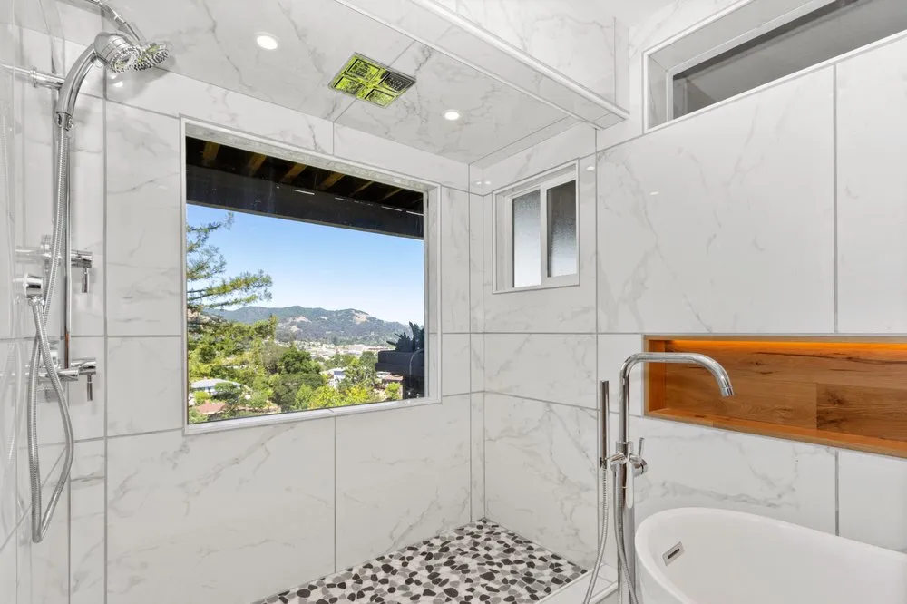 Slide of Lopez Velasquez Handyman