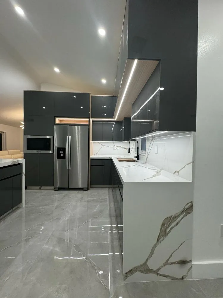 Slide of Los cabrera