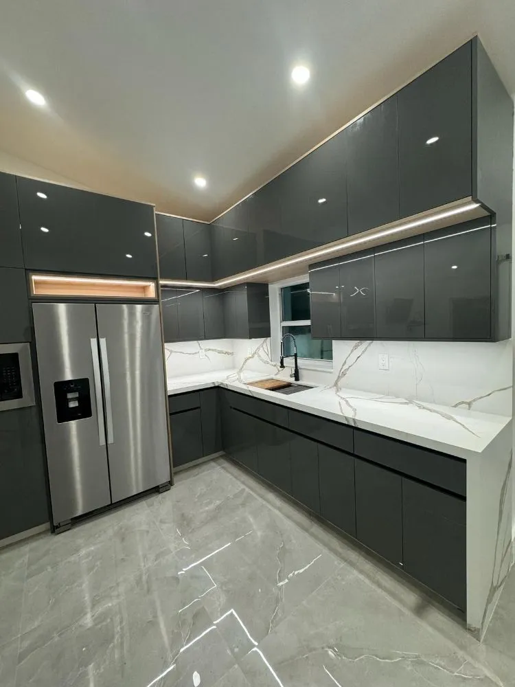 Slide of Los cabrera