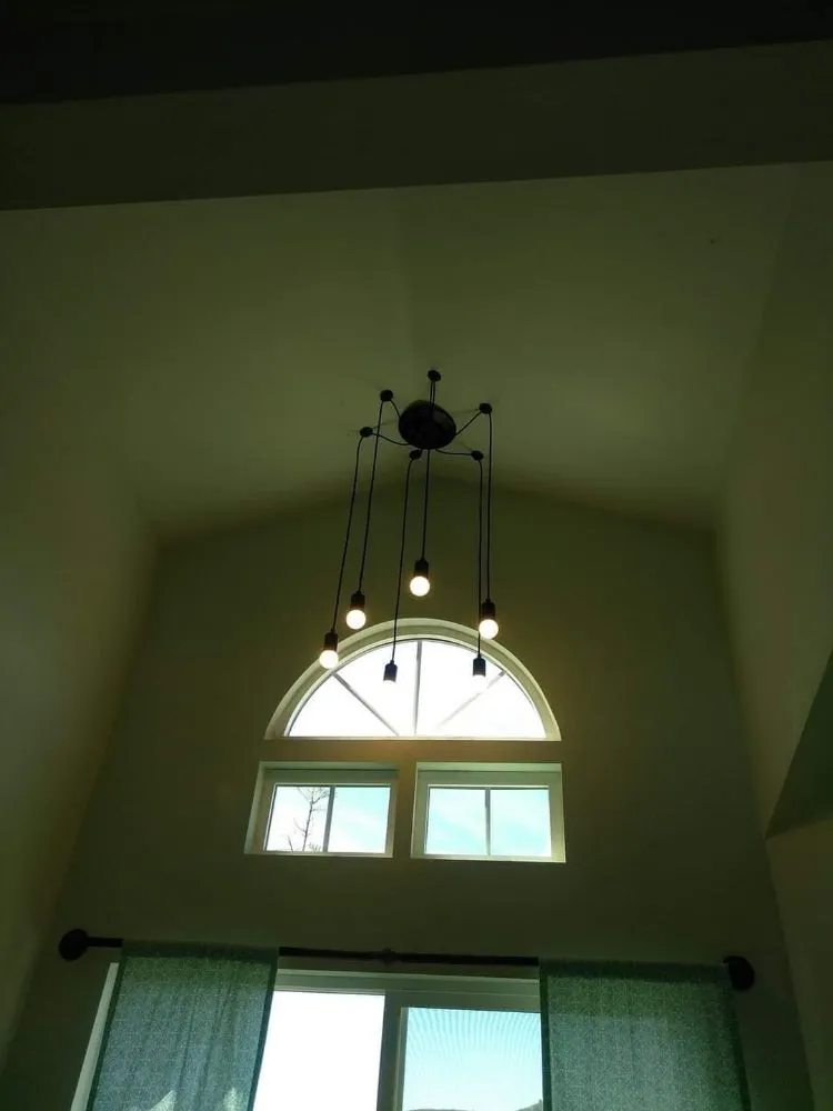 Slide of Lou's Handyman Service