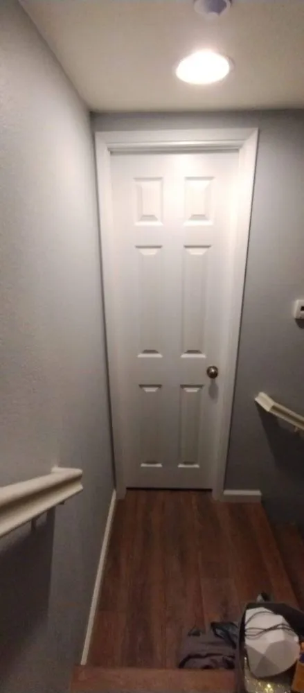 Slide of Lou's Handyman Service