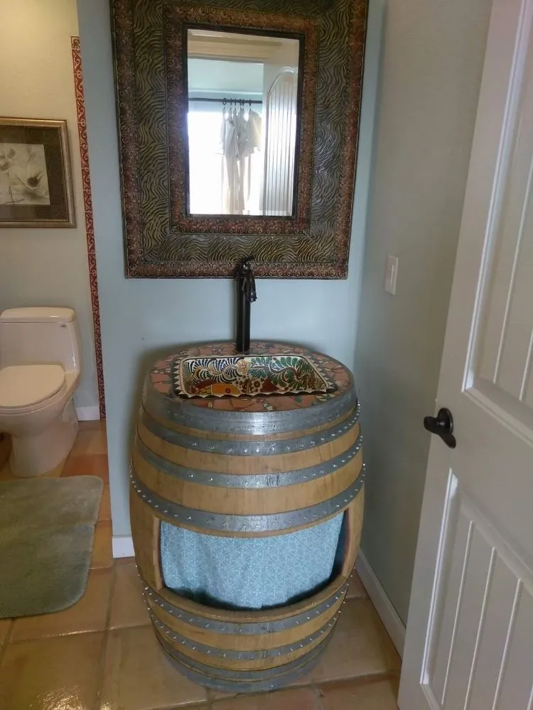 Slide of Lou's Handyman Service